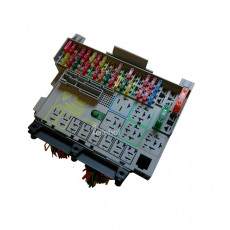 Sicherungskasten 09152787 f�r Opel Vectra B