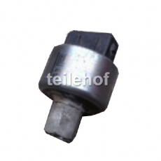 Druckschalter Klimaanlage 90506751 f�r Opel Vectra B