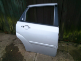T�r hinten rechts 1430137 f�r Ford Focus MK1 Stufenheck 08 polarsilber