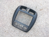 Blende f�r Mittelkonsole schwarz f�r Mazda 323 BJ