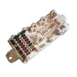 Sicherungskasten 4763.9a14 f�r Mitsubishi Galant VI