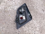 R�cklicht hinten inks innen 265558F827 f�r Nissan Primera P11 Traveller