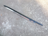 Zierleiste f�r Frontscheibe vr f�r Nissan Primera P11