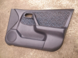 T�rverkleidung vr 80900-2F001 f�r Nissan Primera P11