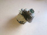 T�rschlo� hr 825022F000 f�r Nissan Primera P11