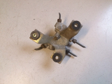 Bremskraftverteiler 4636489E00 f�r Nissan Primera P11
