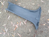 Verkleidung f�r B-S�ule links unten f�r Mazda 323 BJ
