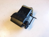 Luftdusche mitte rechts 68750-2F900 f�r Nissan Primera P11