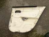 T�rverkleidung hl 82901-2F001 f�r Nissan Primera P11 Traveller