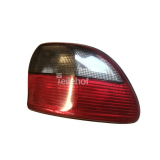 R�ckleuchte 45286 hinten au�en rechts f�r Omega B bis 99