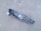 Halter 24449617 f�r Opel Vectra B 1,6l 16V 1,8l 16V