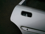 T�r hinten rechts in Starsilber III Z157 f�r Opel Vectra B Caravan
